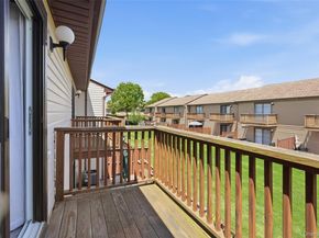 100 Daly Boulevard 2403, Oceanside NY 11572