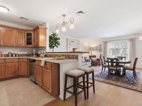 100 Daly Boulevard 2403, Oceanside NY 11572