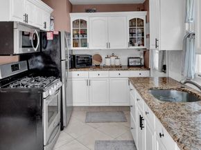 31 Locust Avenue E, Farmingdale NY 11735