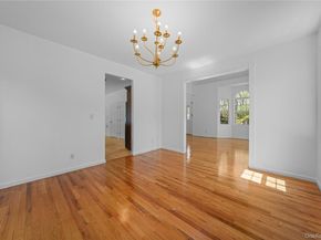 49 Kingsland Avenue, Shirley NY 11967