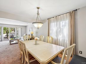 4 Sherbrooke Drive, Smithtown NY 11787