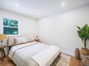 8 Wood Haven Place, East Northport NY 11731
