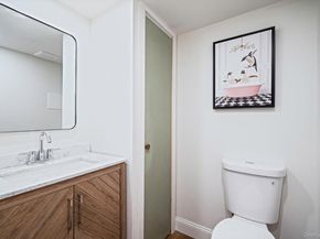 8 Wood Haven Place, East Northport NY 11731
