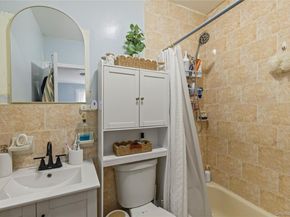 9550 112th street, Richmond Hill S. NY 11419