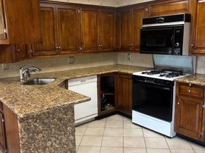 189 Scott Drive, Atlantic Beach NY 11509