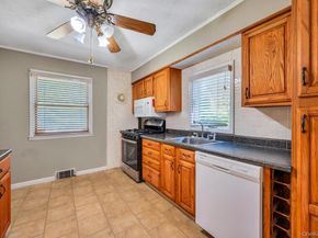 19 Oakland Avenue, Miller Place NY 11764