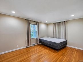 19 Oakland Avenue, Miller Place NY 11764