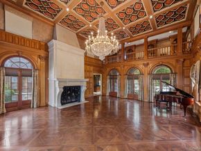 1 Applewood Estate, Upper Brookville NY 11545