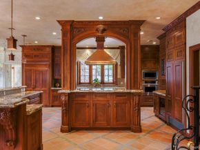 1 Applewood Estate, Upper Brookville NY 11545