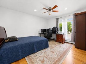 15 Oakhurst Street, South Huntington NY 11746