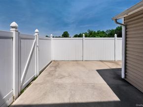 56 Dail Street, New Hyde Park NY 11040