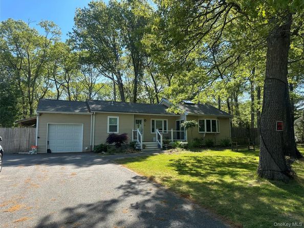 17 Arnold Drive, Middle Island NY 11953