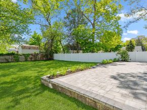 165 Livingston Avenue, Babylon NY 11702