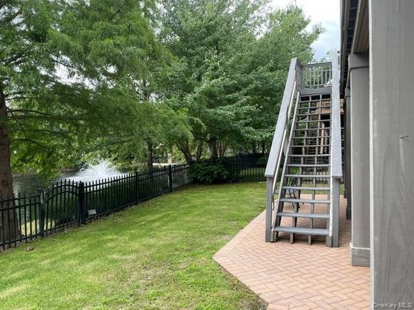 46 Holiday Pond Road, Jericho NY 11753