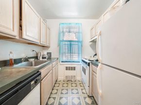 84-01 Main Street 618, Briarwood NY 11435