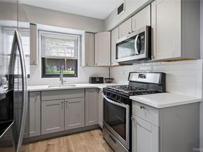16 Bailey Court 16, Middle Island NY 11953