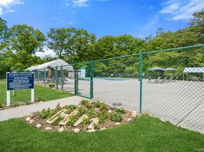 16 Bailey Court 16, Middle Island NY 11953