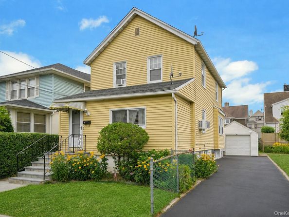 95 Homestead Place, New Rochelle NY 10801