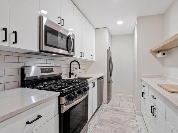151-25 88th Street 4E, Howard Beach NY 11414