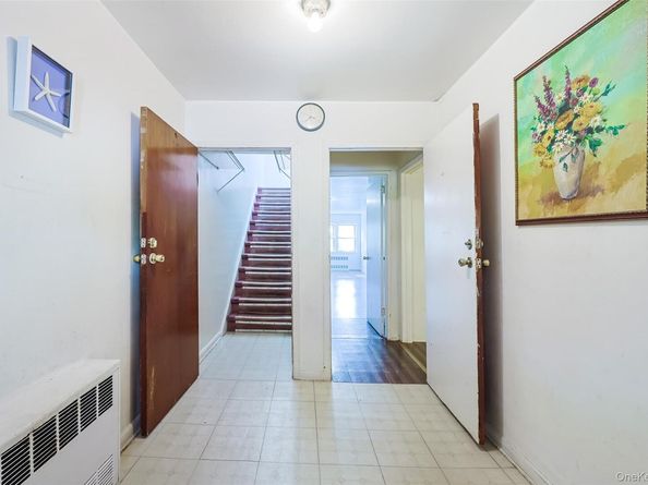 149-18 Cross Island Parkway, Whitestone NY 11357