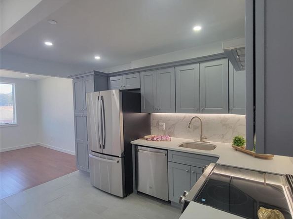 2041 Strauss Street, Brooklyn NY 11212