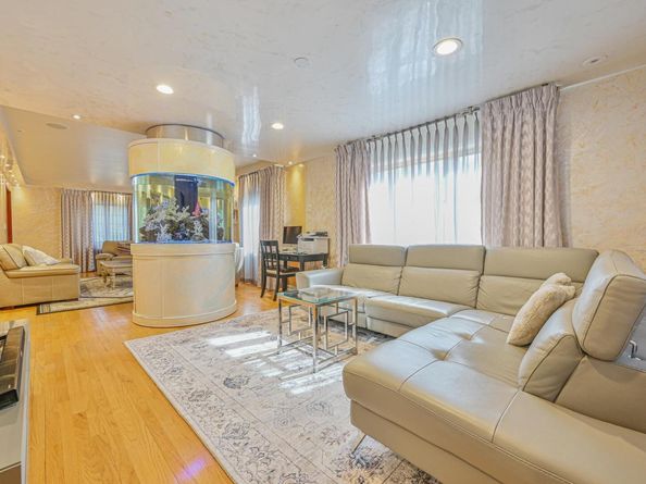 186-03 Midland Parkway, Jamaica Estates NY 11432