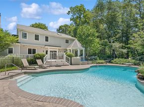 7 Orient Avenue, Northport NY 11768