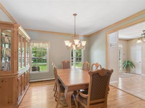 7 Orient Avenue, Northport NY 11768
