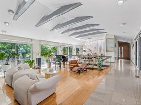 3 Horseshoe Lane, Great Neck NY 11020