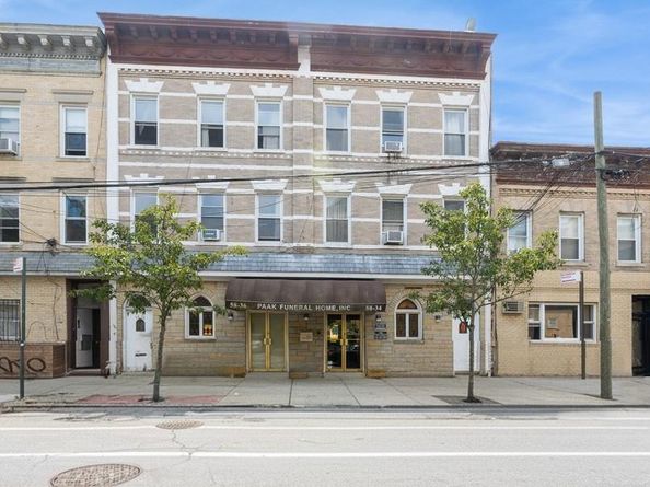 5834 Catalpa Avenue, Ridgewood NY 11385