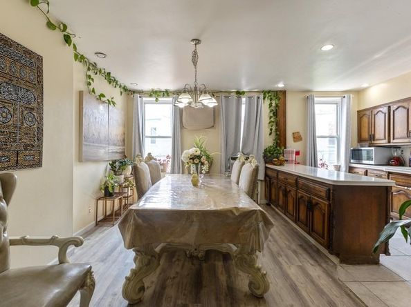5834 Catalpa Avenue, Ridgewood NY 11385
