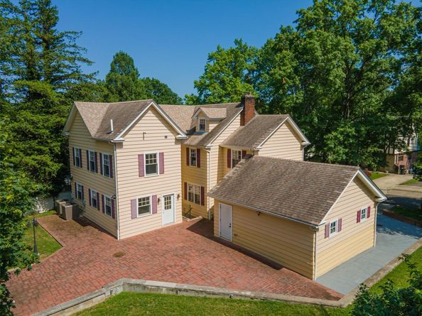 351 Hollywood Avenue, Douglaston NY 11363