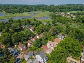 351 Hollywood Avenue, Douglaston NY 11363