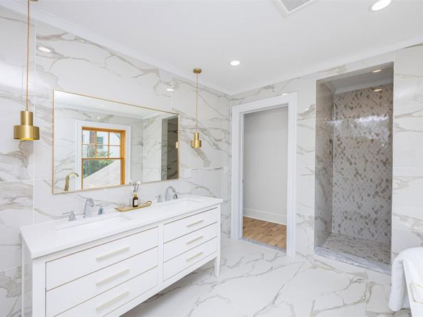 351 Hollywood Avenue, Douglaston NY 11363