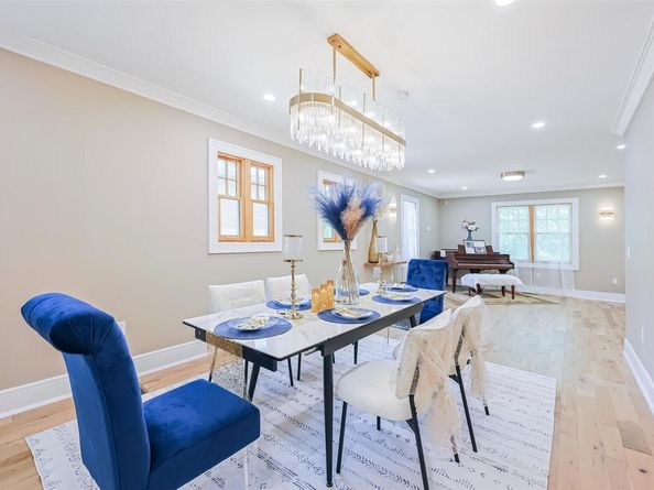 351 Hollywood Avenue, Douglaston NY 11363