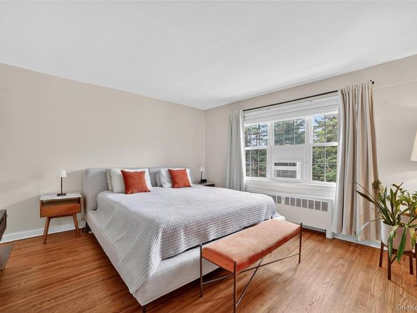 17 Fieldstone Drive 148, Hartsdale NY 10530