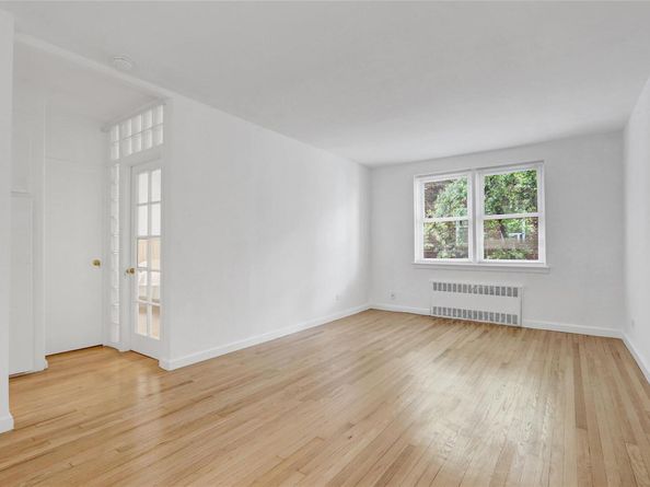123-25 82nd Avenue 5R, Kew Gardens NY 11415
