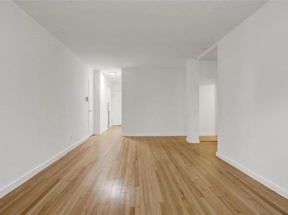 123-25 82nd Avenue 5R, Kew Gardens NY 11415