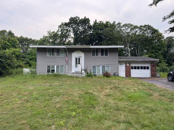 12 Deer Lane