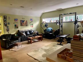 118 Highland Road, Glen Cove NY 11542