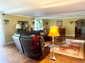 118 Highland Road, Glen Cove NY 11542