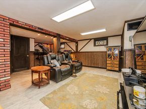 10 Greenville Court, East Rockaway NY 11518