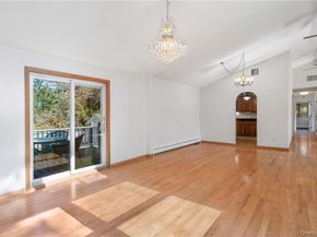 193 Mount Airy Road W, Croton-on-Hudson NY 10520