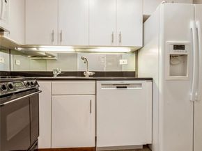 420 E 72nd Street 16E, New York (Manhattan) NY 10021