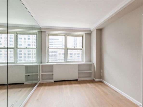 420 E 72nd Street 16E, New York (Manhattan) NY 10021