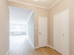 420 E 72nd Street 16E, New York (Manhattan) NY 10021