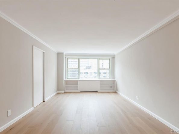 420 E 72nd Street 16E, New York (Manhattan) NY 10021