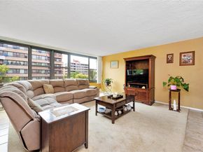 166-31 9th Avenue 6A, Beechhurst NY 11357