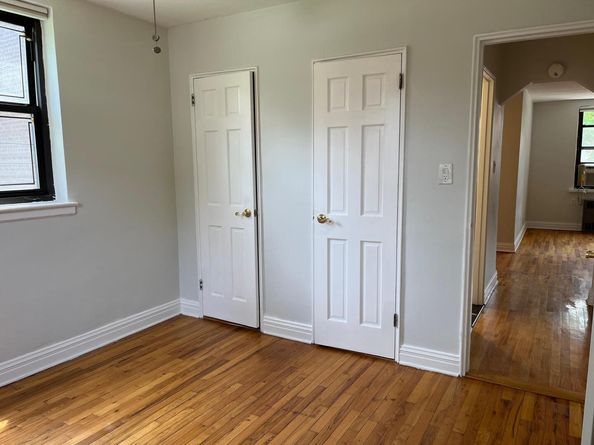 191-09 39 Avenue 164, Flushing NY 11358