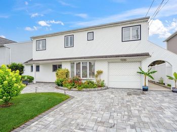 11 Sunrise Street